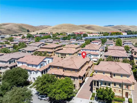 564 Heligan Ln #3, Livermore, CA 94551