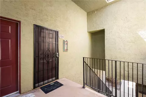 Entry Way - 615 Fredricks #104, Oceanside, CA 92058 photo 4 of 4