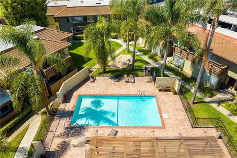 Exterior - 615 Fredricks #104, Oceanside, CA 92058 photo 5 of 5