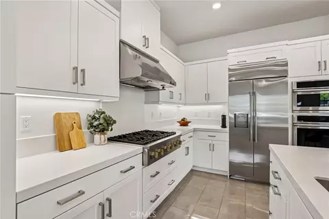 Kitchen - 337 Abacus, Irvine, CA 92618 photo 2 of 2