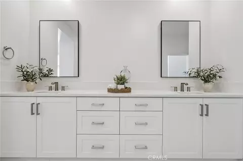 Bath - 337 Abacus, Irvine, CA 92618 photo 1 of 6