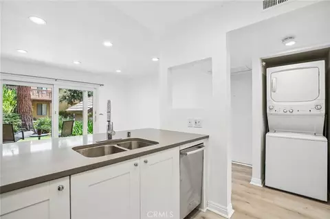 288 Tangelo, Irvine, CA 92618 photo 5