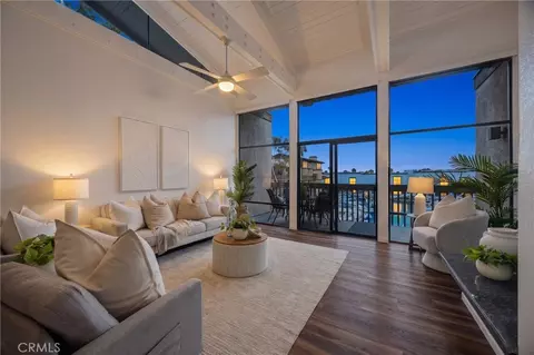 7303 Marina Pacifica Dr N, Long Beach, CA 90803