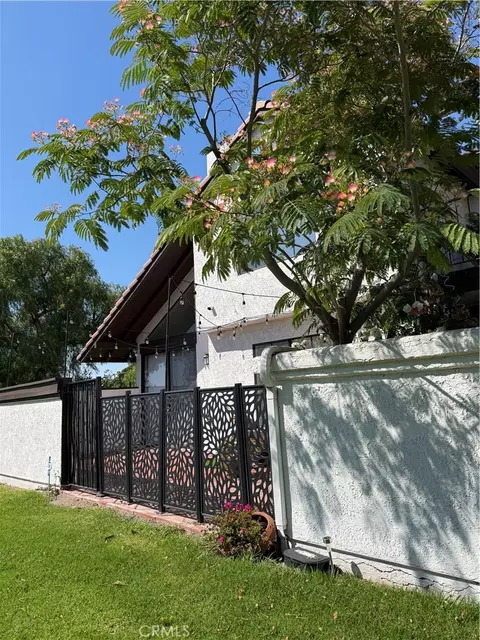 2754 Longwood Ct, Costa Mesa, CA 92626