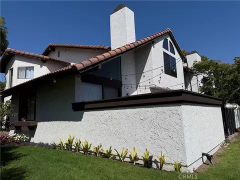 2754 Longwood Ct, Costa Mesa, CA 92626