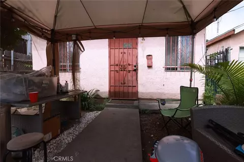 10323 Hickory, Los Angeles, CA 90002