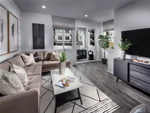 Living - 567 Toledo Way, Oceanside, CA 92057 photo 1 of 1