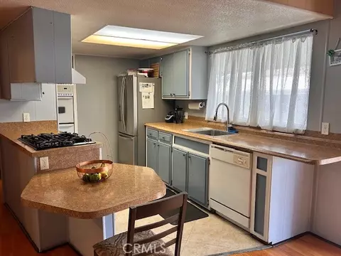 16601 S Garfield Ave #95, Paramount, CA 90723 photo 4