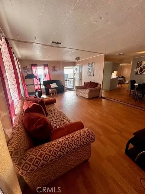 16601 S Garfield Ave #95, Paramount, CA 90723 photo 2