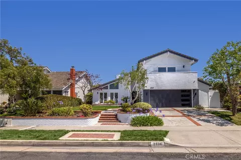 3834 Mistral, Huntington Beach, CA 92649