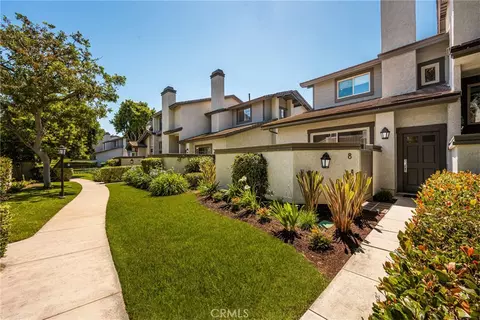8 Moon Shadow #8, Irvine, CA 92603