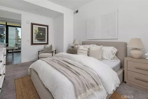Bedroom - 709 E Walnut St #315, Pasadena, CA 91101 photo 2 of 3