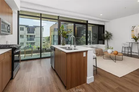 Other - 709 E Walnut St #315, Pasadena, CA 91101 photo 9 of 20