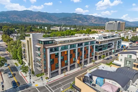 View/Area - 709 E Walnut St #315, Pasadena, CA 91101 photo 1 of 6