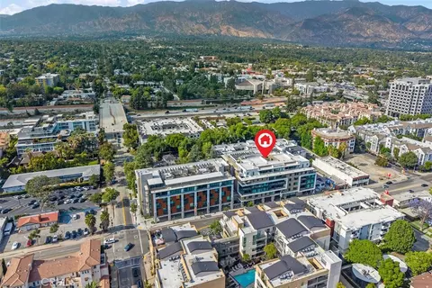 View/Area - 709 E Walnut St #315, Pasadena, CA 91101 photo 6 of 6