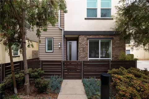 2138 Bella Ct, Costa Mesa, CA 92627
