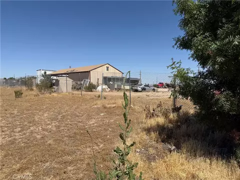 13035 Seneca Rd, Victorville, CA 92392