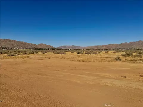 15369 Ocotilla Rd, Apple Valley, CA 92307