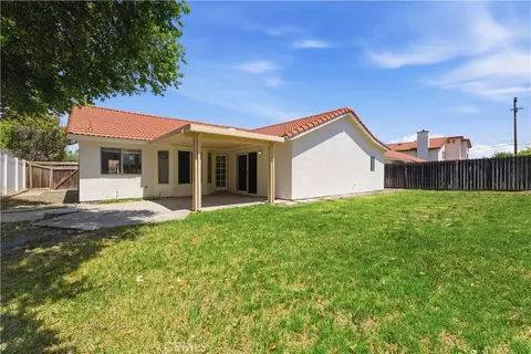 Exterior - 31337 Huron St, Temecula, CA 92592 photo 3 of 5
