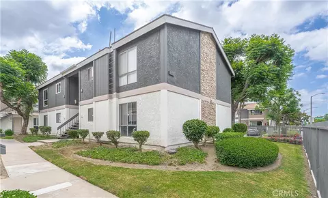 2803 S Fairview #C, Santa Ana, CA 92704