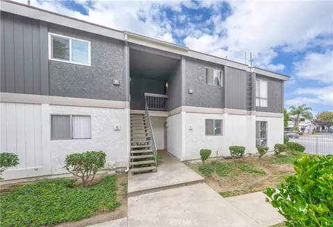 2803 S Fairview #C, Santa Ana, CA 92704