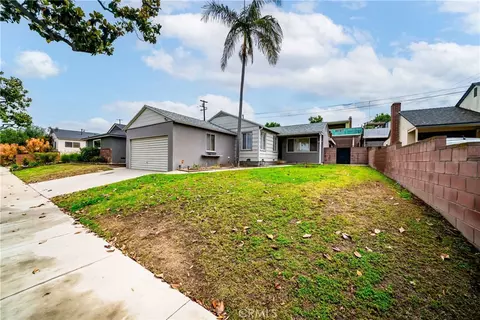11712 Tarron, Hawthorne, CA 90250
