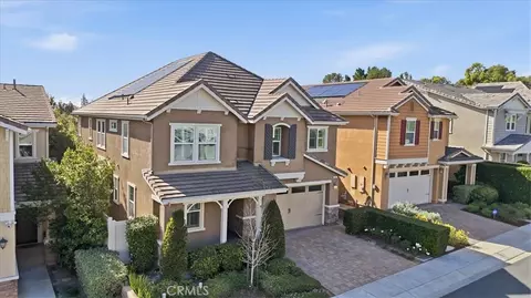 11 Silver Spruce Ct, Lake Forest, CA 92630