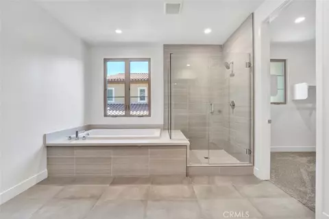 Bath - 100 Whisper Rock, Irvine, CA 92602 photo 1 of 5