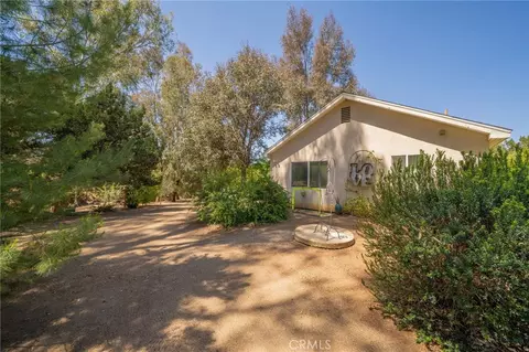 Exterior - 16639 Fox Gln, Riverside, CA 92504 photo 17 of 19