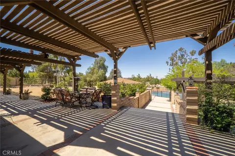 Exterior - 16639 Fox Gln, Riverside, CA 92504 photo 3 of 23