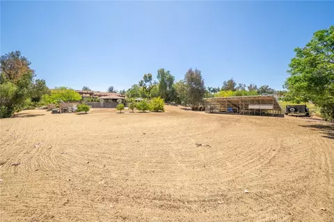 Exterior - 16639 Fox Gln, Riverside, CA 92504 photo 13 of 23
