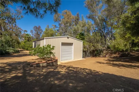 Other - 16639 Fox Gln, Riverside, CA 92504 photo 19 of 27