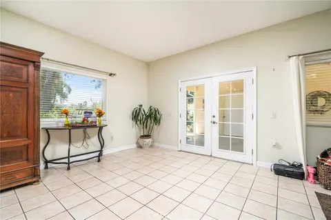 Entry Way - 16639 Fox Gln, Riverside, CA 92504 photo 4 of 5