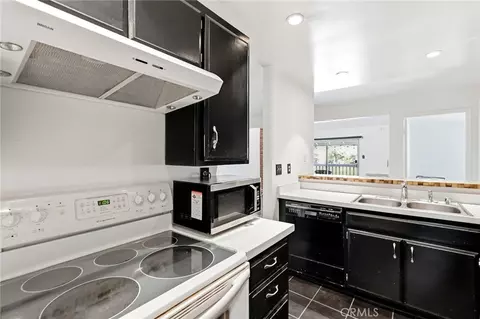 Kitchen - 7890 E Spring St #11E, Long Beach, CA 90815 photo 3 of 3