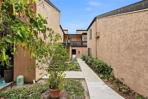 Exterior - 7890 E Spring St #11E, Long Beach, CA 90815 photo 1 of 7