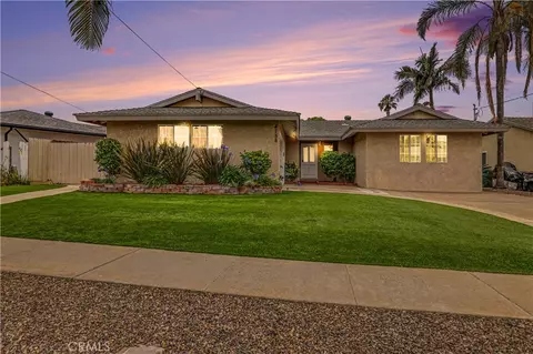 4758 Mount Saint Helens Way, San Diego, CA 92117