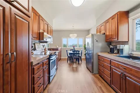 Kitchen - 1225 Grand Vw, Chino Hills, CA 91709 photo 1 of 1