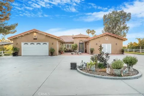 15421 Shelton Dr, Perris, CA 92570