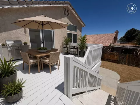 Exterior - 1860 Ivory, Palmdale, CA 93550 photo 5 of 9