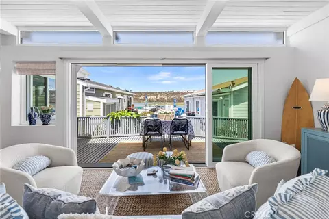 8 Saratoga, Newport Beach, CA 92660