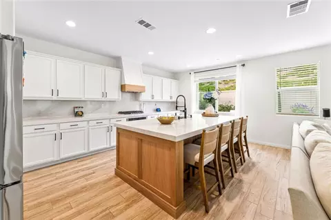 Kitchen - 39490 Verbena Way, Temecula, CA 92591 photo 1 of 5