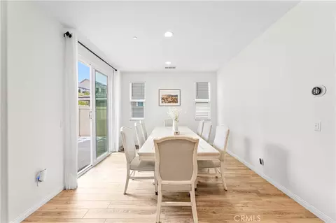 Dining - 39490 Verbena Way, Temecula, CA 92591 photo 2 of 2