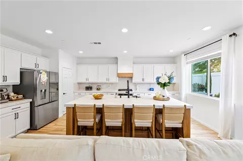 Kitchen - 39490 Verbena Way, Temecula, CA 92591 photo 5 of 5