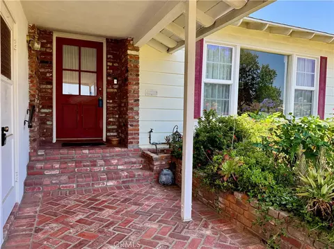 Exterior - 543 E Comstock, Glendora, CA 91741 photo 5 of 11