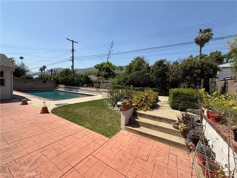 Exterior - 543 E Comstock, Glendora, CA 91741 photo 7 of 11