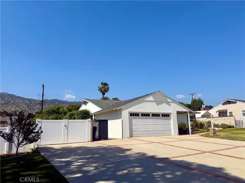 Exterior - 543 E Comstock, Glendora, CA 91741 photo 4 of 11