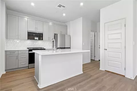 28358 Via Alella, Temecula, CA 92591 photo 9