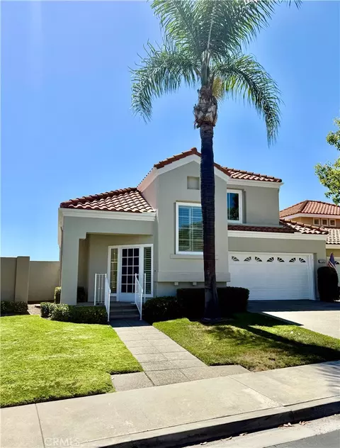 21285 Amora, Mission Viejo, CA 92692