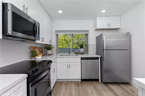 Kitchen - 2 Evening Breeze, Irvine, CA 92603 photo 3 of 5