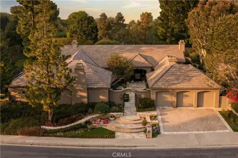 30 Burning Tree, Newport Beach, CA 92660